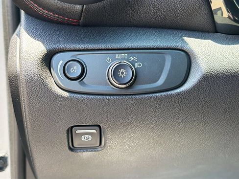 Used 2023 Chevrolet Blazer RS w/ Enhanced Convenience Package FWD image 34