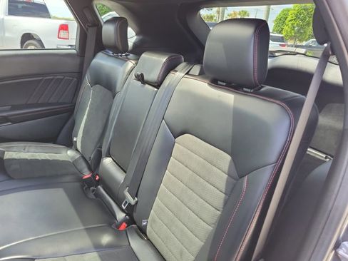 Used 2023 Ford Edge ST-Line AWD/4WD image 13