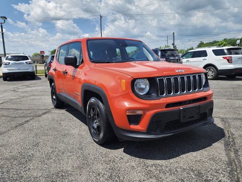 Used 2021 Jeep Renegade Sport image 7