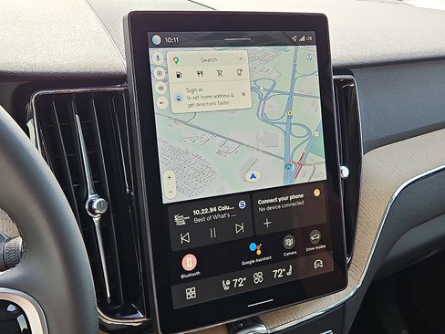 New 2026 Volvo XC60 B5 Plus w/ Protection Package Premier AWD/4WD image 15