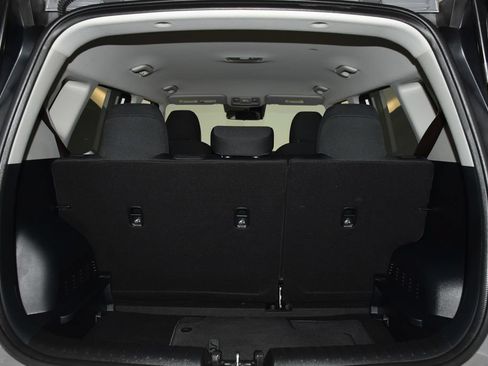Used 2025 Kia Soul LX w/ LX Technology Package FWD image 28