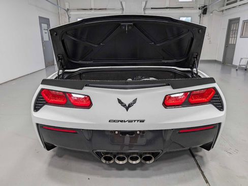 Used 2019 Chevrolet Corvette Stingray Convertible w/ 1LT RWD image 35