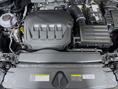 Certified 2025 Audi Q3 2.0T Premium w/ Convenience Package image 28