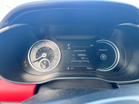 Used 2023 Genesis G70 3.3T w/ Sport Prestige Package image 15