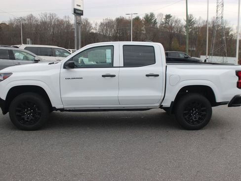 New 2026 Chevrolet Colorado W/T image 4