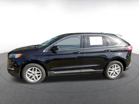 Used 2022 Ford Edge SEL image 9
