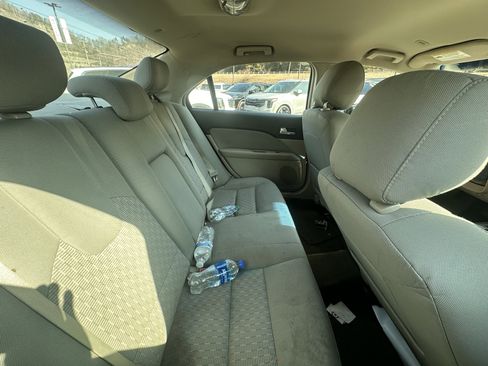 Used 2012 Ford Fusion SE image 12