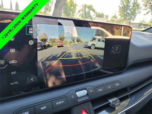 New 2025 Kia K4 GT-Line w/ GT-Line Sunroof Package image 9