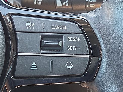 Used 2025 Honda HR-V EX-L image 21