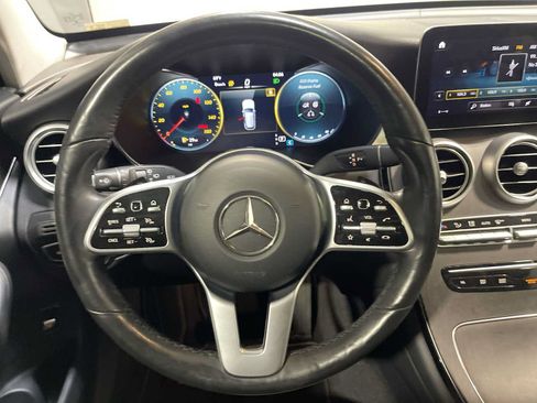 Used 2021 Mercedes-Benz GLC 300 4MATIC image 14