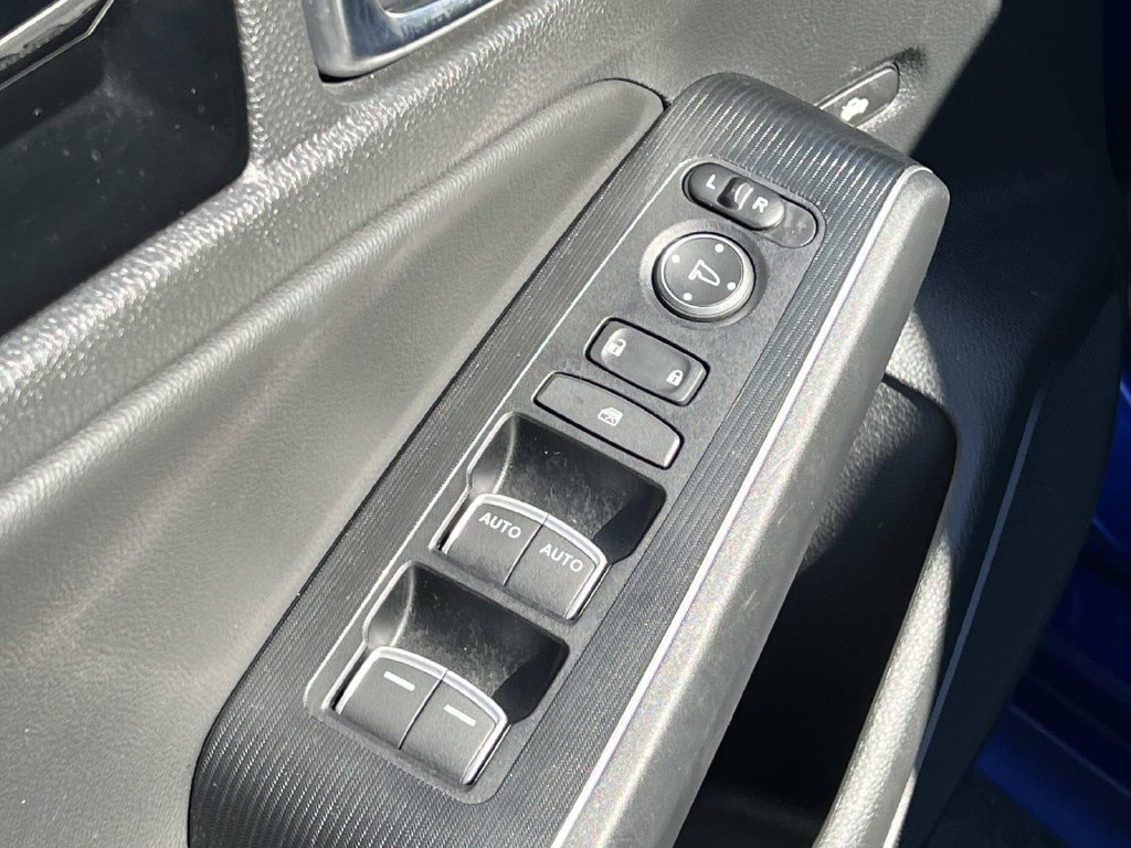 Used 2022 Honda Civic Touring image 21