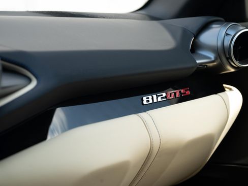 Used 2021 Ferrari 812 GTS RWD image 55