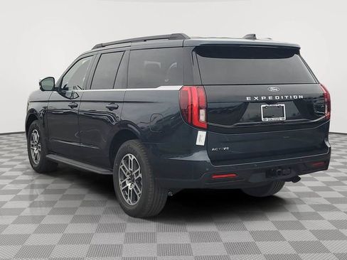 New 2026 Ford Expedition Active image 4