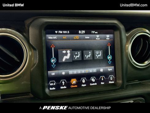 Used 2019 Jeep Wrangler Unlimited Sahara AWD/4WD image 18