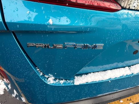 Used 2020 Toyota Prius Prime XLE image 13