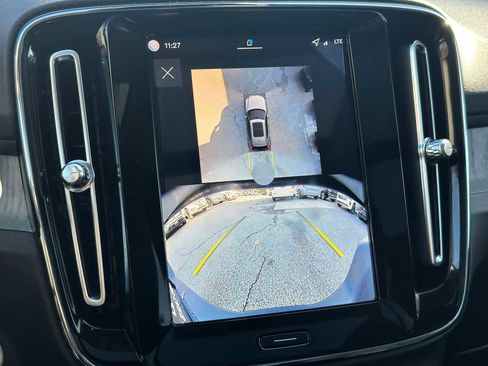 New 2026 Volvo XC40 B5 Ultra w/ Protection Package Premier image 26