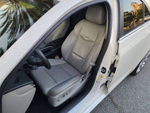 Used 2013 Cadillac ATS Luxury w/ Cold Weather Package RWD image 27
