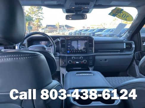 Used 2024 Ford F250 Limited image 15