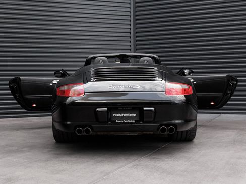 Used 2006 Porsche 911 Carrera 4S AWD/4WD image 36