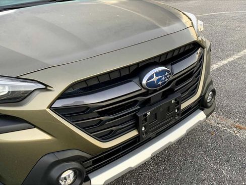 Used 2024 Subaru Outback Touring image 29