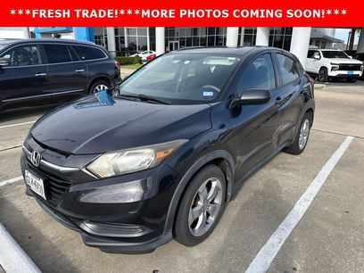 Used 2016 Honda HR-V LX