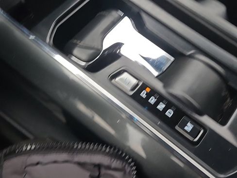 Used 2022 Ford F150 XLT w/ Equipment Group 302A High image 27