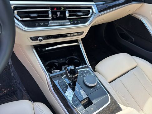 Used 2022 BMW 330i Sedan w/ Driving Assistance Package RWD image 30