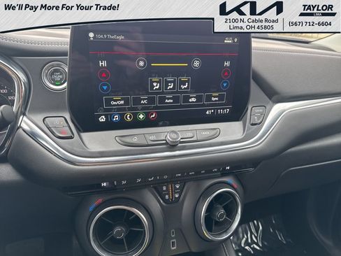 Used 2023 Chevrolet Blazer LT image 16