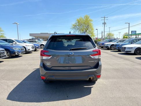 Certified 2023 Subaru Forester Premium AWD/4WD image 12