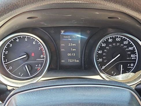 Used 2018 Toyota Camry LE FWD image 12