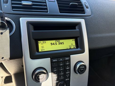 Used 2011 Volvo C70 T5 image 39