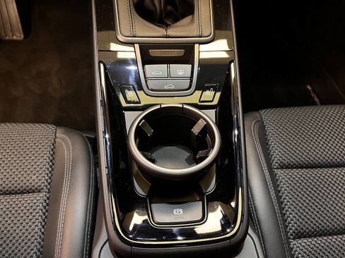 Used 2024 Porsche 911 Carrera T image 12