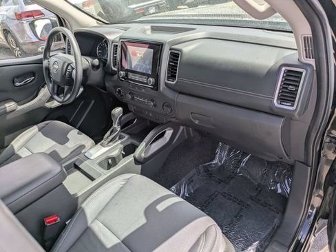 Used 2023 Nissan Frontier SV AWD/4WD image 30