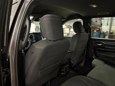 Certified 2025 RAM 2500 Big Horn image 31