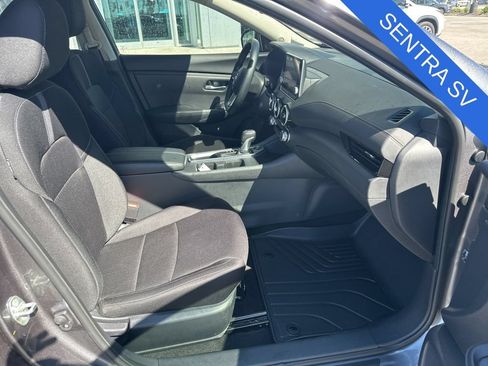 Used 2025 Nissan Sentra SV FWD image 7