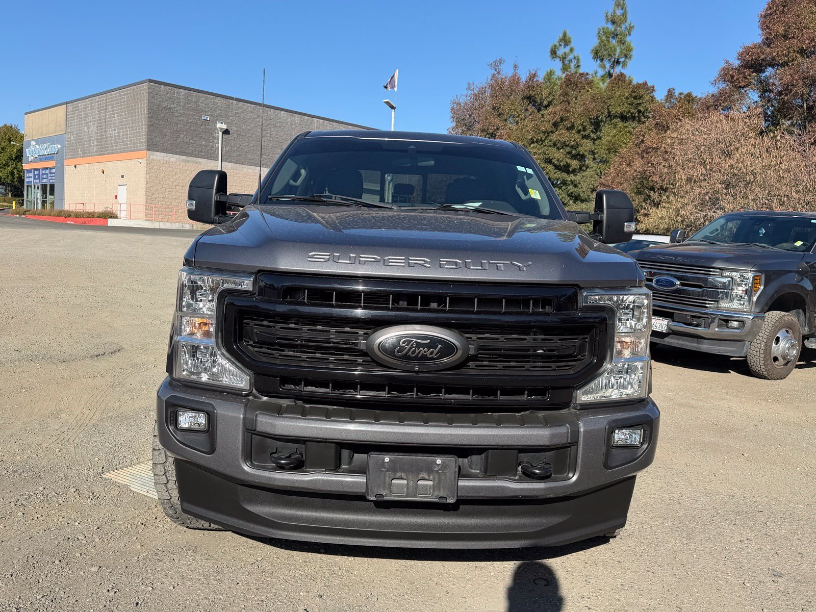 Used 2022 Ford F350 XLT w/ Black Appearance Package AWD/4WD image 8