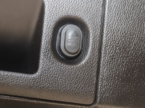 Used 2019 Cadillac Escalade Premium Luxury AWD/4WD image 48