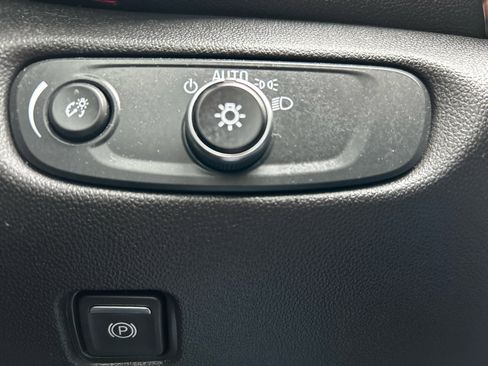 Used 2022 Chevrolet Blazer RS w/ Enhanced Convenience Package image 10