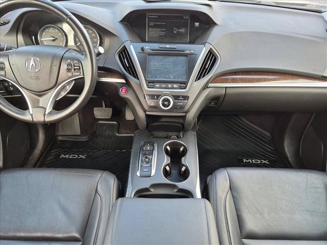 Used 2020 Acura MDX SH-AWD image 17