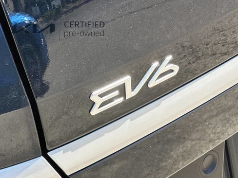 Certified 2024 Kia EV6 Light RWD image 28