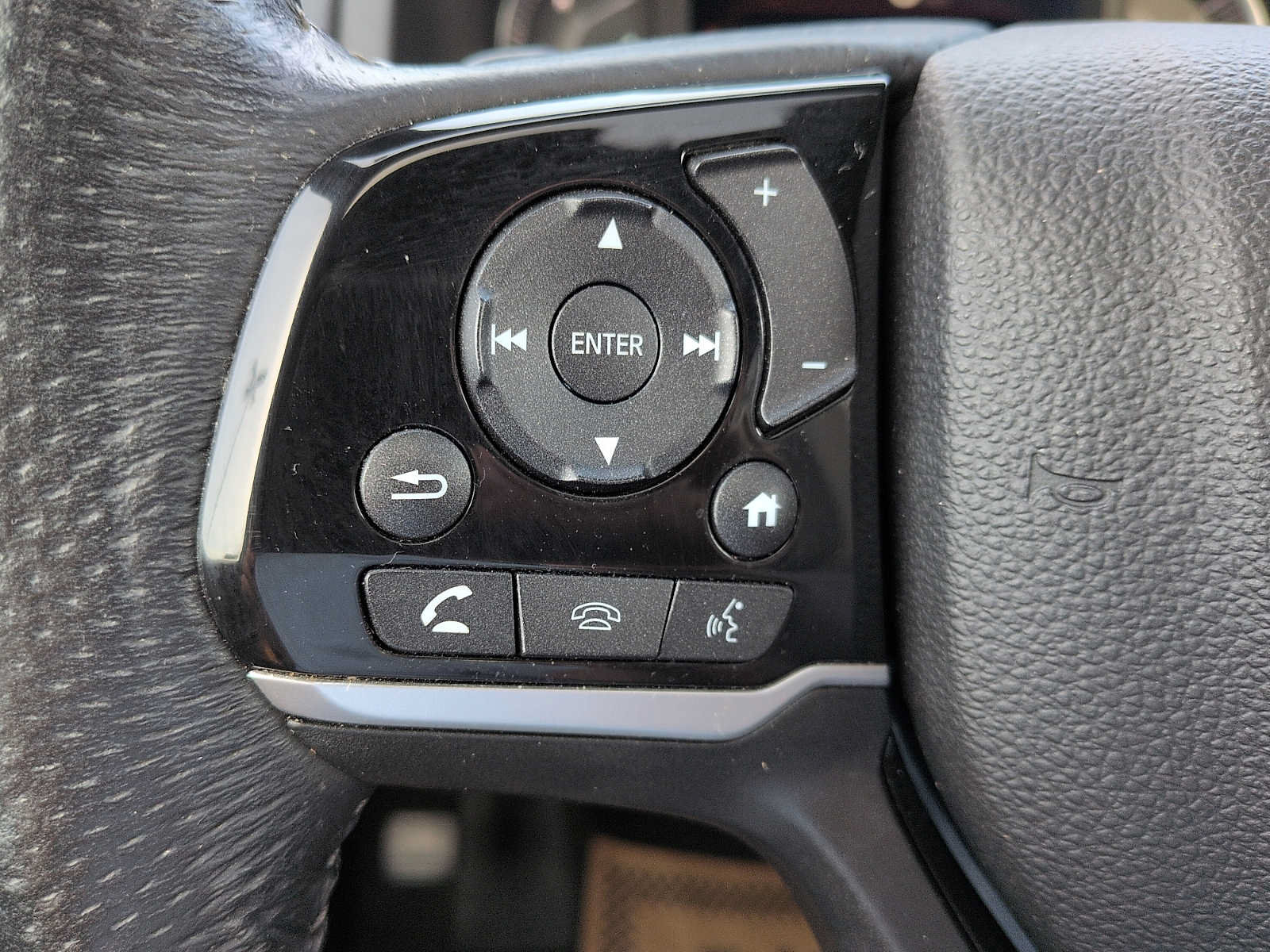 Used 2023 Honda Passport Elite image 19