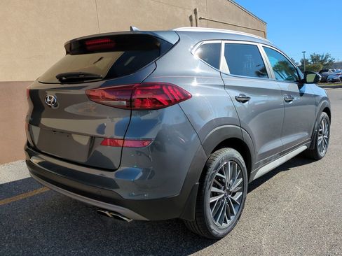 Used 2021 Hyundai Tucson Limited image 4
