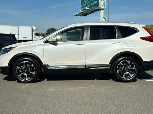 Used 2017 Honda CR-V Touring image 7