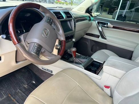 Used 2012 Lexus GX 460 Premium AWD/4WD image 9