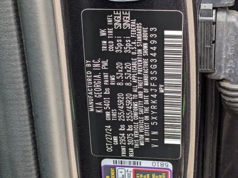 Used 2025 Kia Sorento SX image 35