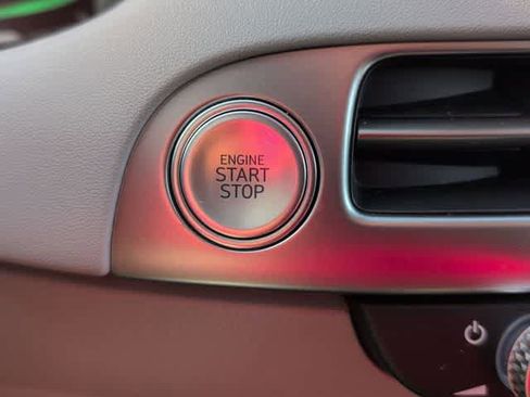 Used 2025 Hyundai Palisade SEL image 17