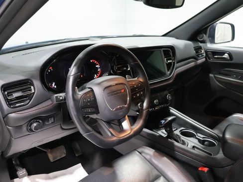 Used 2025 Dodge Durango GT AWD/4WD image 14