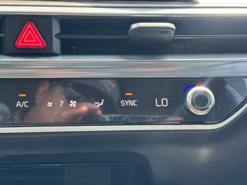 New 2026 Kia Sorento SX AWD/4WD image 29