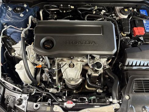 Used 2025 Honda Civic Sport image 24