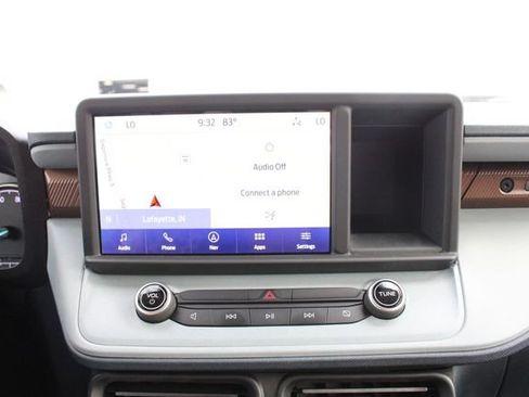 Used 2023 Ford Maverick Lariat w/ Lariat Luxury Package FWD image 15